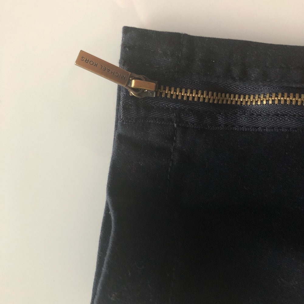 Michael Kors Black & Gold Jeggings With Side Zip - Picture 3 of 7